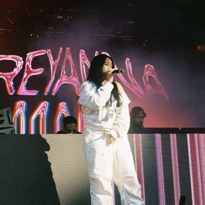 
Reyanna Maria Height, Weight, Net Worth, Age, Birthday, Wikipedia, Who, Nationality, Biography 