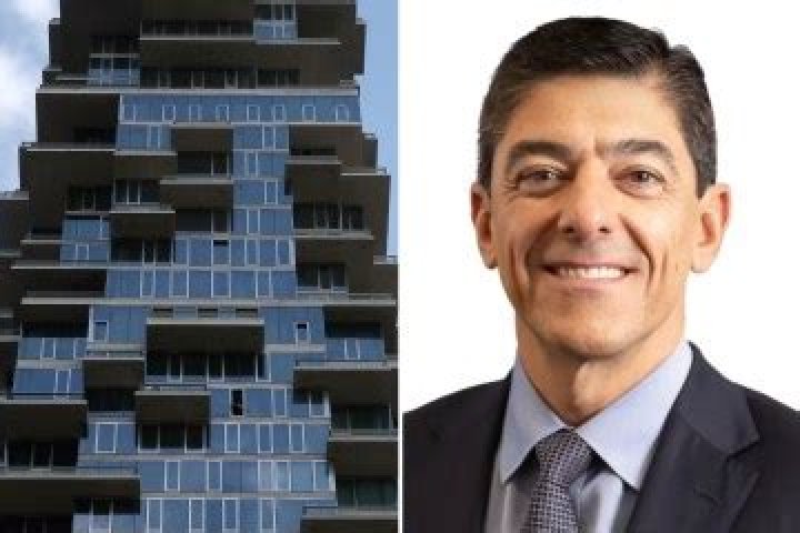 
Was Gustavo Arnal Hispanic – What Was His Ethnicity? Know About His Family Religion 